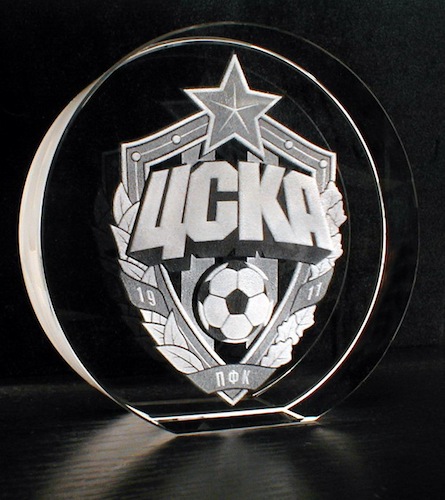 Логотип ЦСКА в стекле